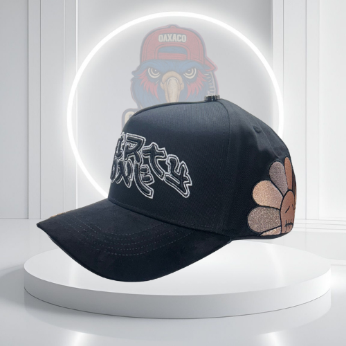 31 Hats Murakami